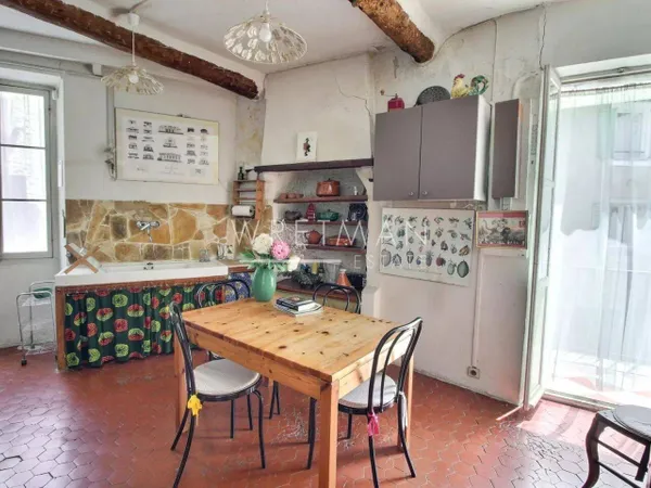 Appartement 6 pièces 95 m² 