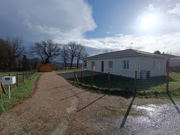 A LOUER MAISON RECENTE 2024 PLAIN PIED PUISSEGUIN 