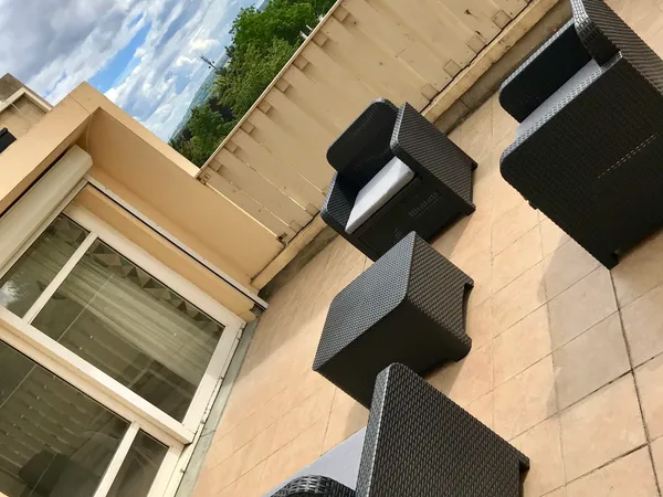 Propose belle colocation duplex 5 chambres et grande terrasse, 95m² 