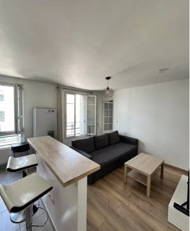 Appartement Location Le Kremlin-Bicêtre 2p 36m² 1450€