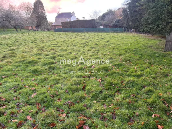 Terrain à bâtir 1200m² 