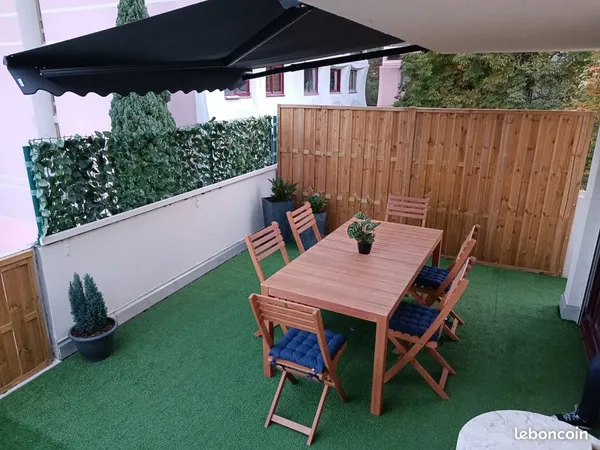 T2 Aix en Provence meublé 29m2 avec grande terrasse aménagée 