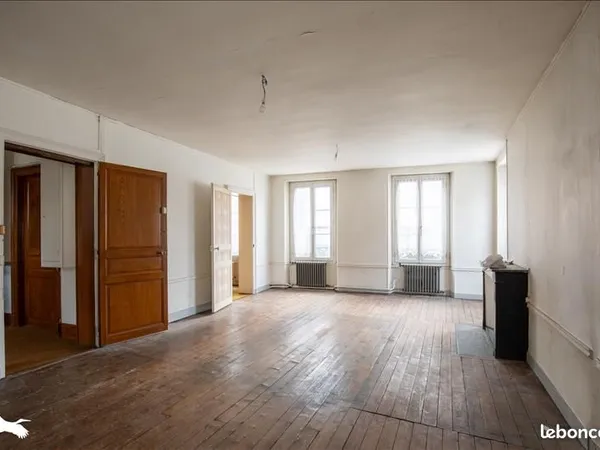 Appartement 6 pièces 248 m² 