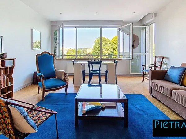 Appartement 3 pièces 79 m² 
