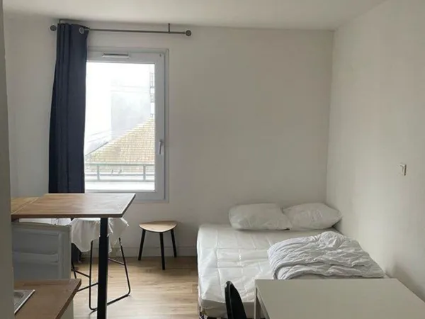 Beau studio meublé 17m² 