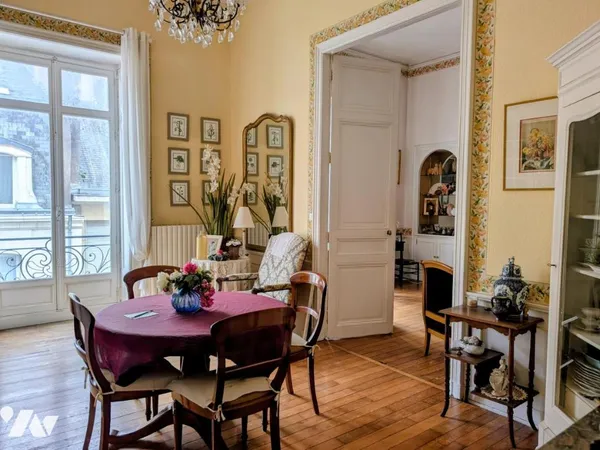 Appartement 5 pièces 105 m² 