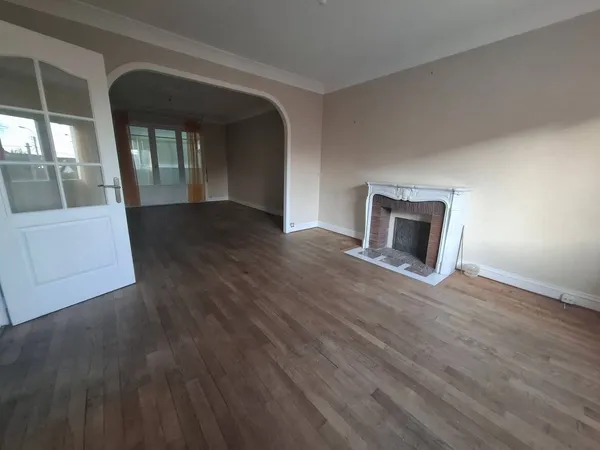 Maison 6 pièces 130 m² 
