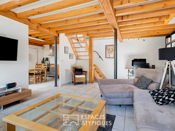 Maison de ville en duplex avec garage 