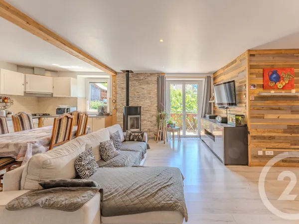 Appartement 6 pièces 121 m² 