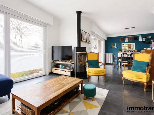 Maison 5 pièces 151 m² 