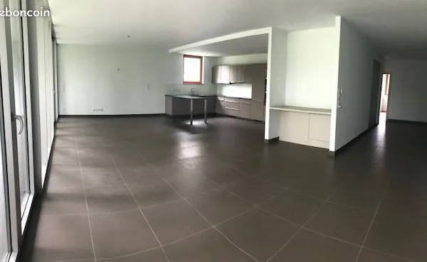 Appartement 5 pièces 126 m² 
