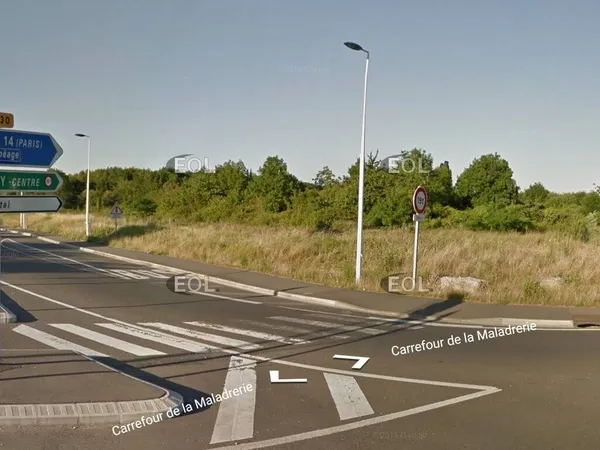 Terrain 12000 m² 