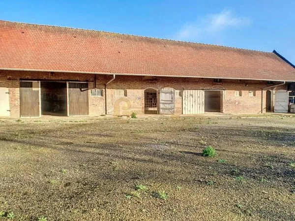 Local d’activité et entrepôt Vente Hardivillers   239000€
