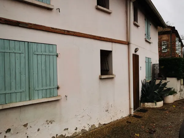 MAISON DE VILLAGE A LESPINASSE 