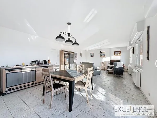 Appartement 5 pièces 111 m² 