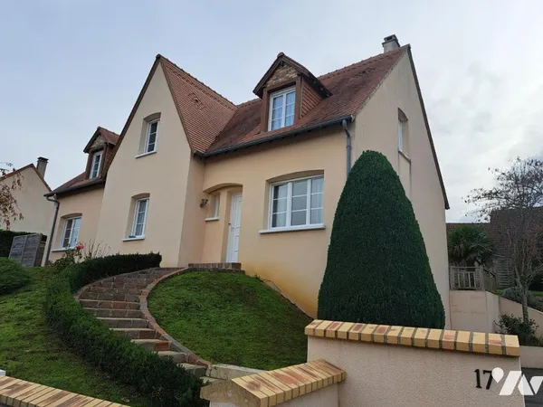 Maison 7 pièces 195 m² 