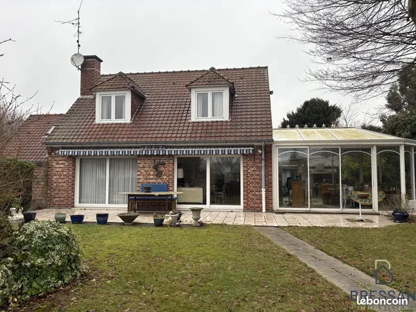 Maison 5 pièces 141 m² 