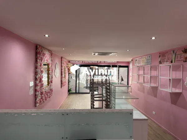 Boutique 122 m² 