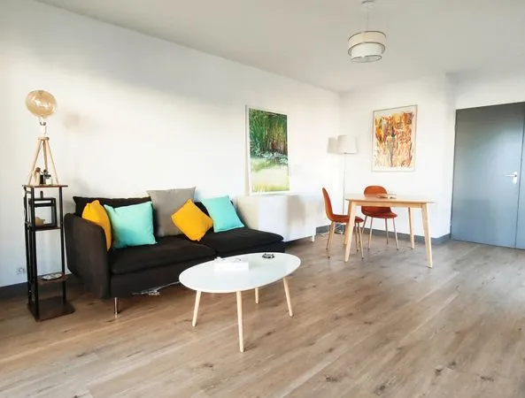Appartement 65m2+ terrasse loggia 21 m2 