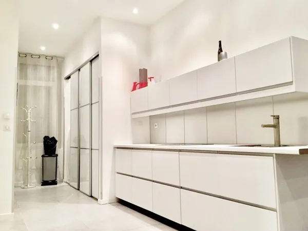 Superbe T4 spatieux Cannes Antibes Gambetta 