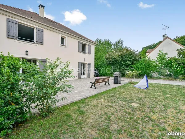 Maison 7 pièces 146 m² 