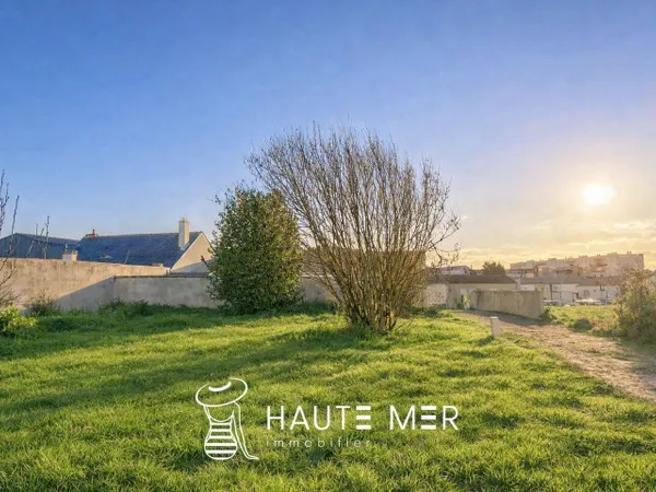 Terrain 582 m² 