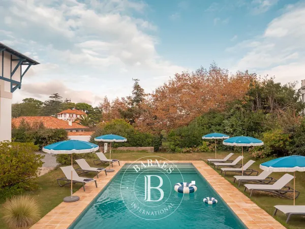 BALEA - Magnifique villa d'architecte contemporaine avec piscine chauffée, à deux pas de l'océan 