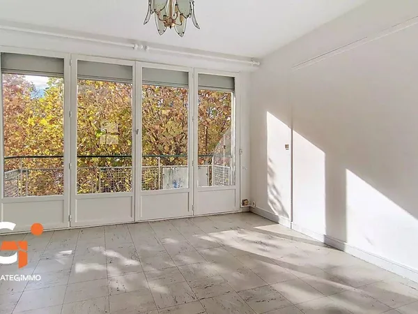 Appartement 3 pièces 63 m² 