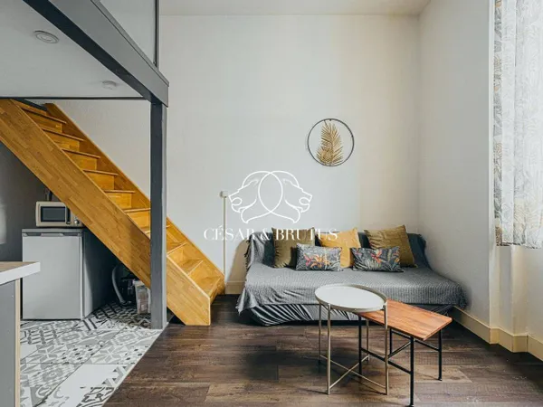 Studio 1 pièce 21 m² 