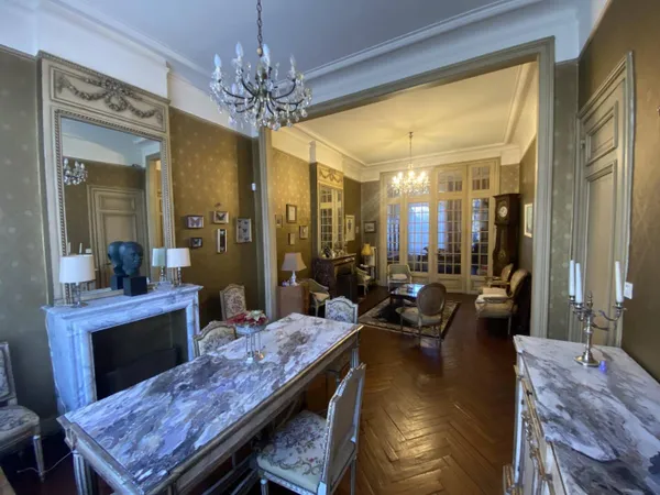 Maison 6 pièces 179 m² 