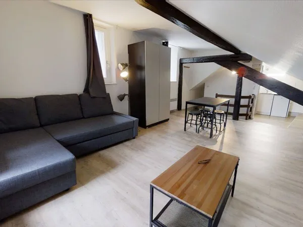 Appartement 1 pièce 16 m² 