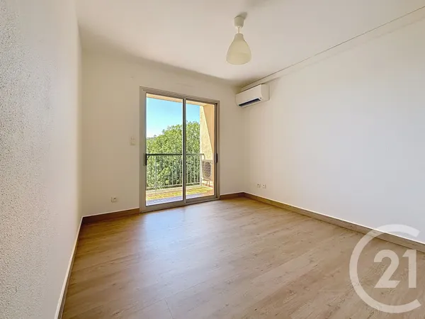 Appartement 2 pièces 27 m² 