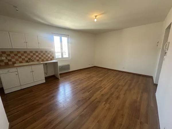 GANGES Centre - Appartement T2 de 39,97m2 au dernier étage 