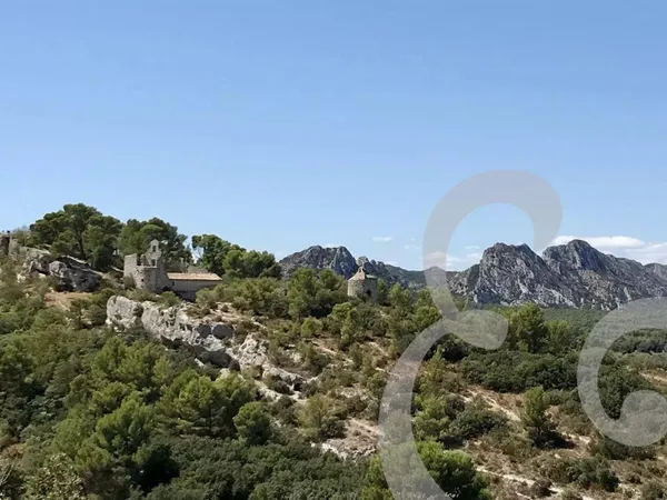 Terrain non constructible à Eygalières 
