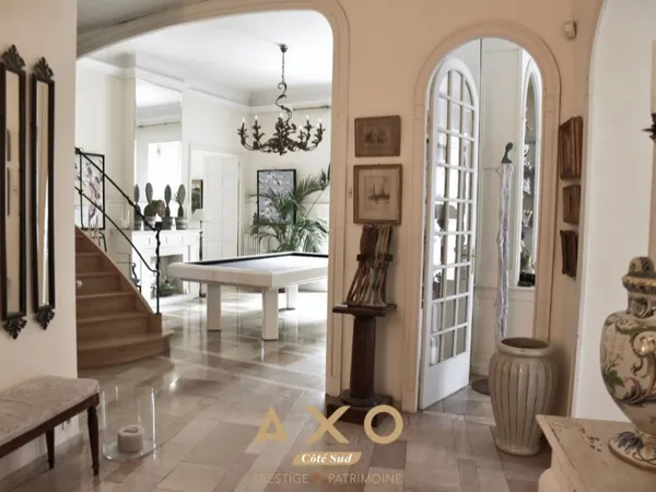 Appartement 7 pièces 283 m² 