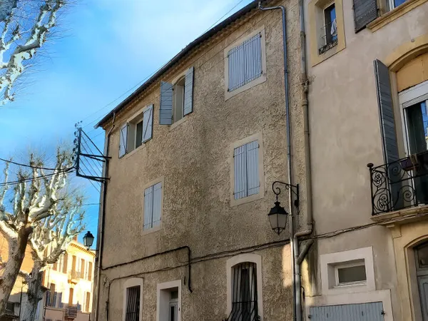 PELISSANNE - APPARTEMENT T2 - 34.45 m2 