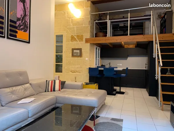 Location meublée T2 bis - Bordeaux centre 