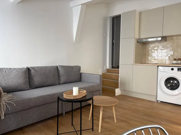 STUDIO MEUBLÉ REFAIT À NEUF 20m² - MONTPELLIER HYPERCENTRE ECUSSON - PREMIER OCCUPANT 