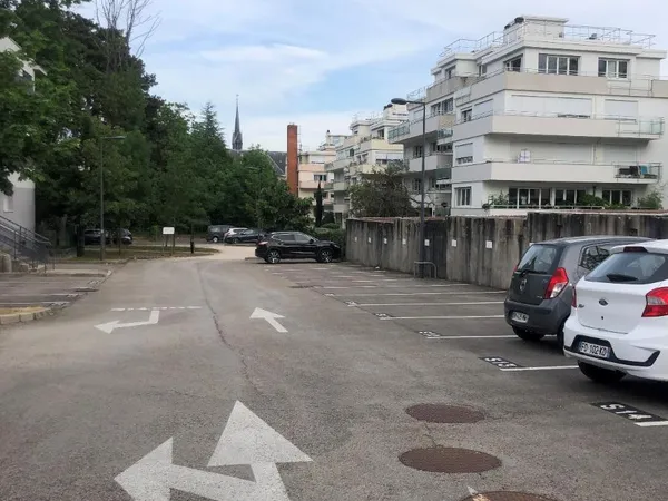 Parking - Garage Location Talant   54€