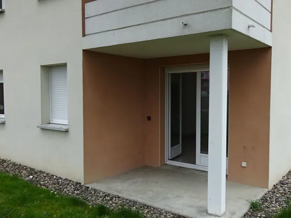 APPARTEMENT EN REZ DE JARDIN 