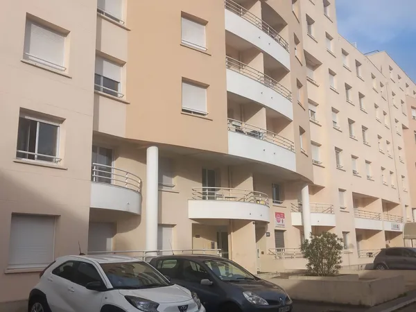 STUDIO BORDEAUX ORNANO 