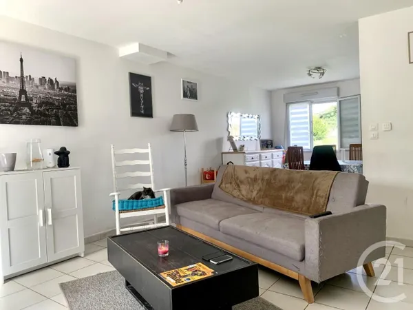 Maison 4 pièces 77 m² 