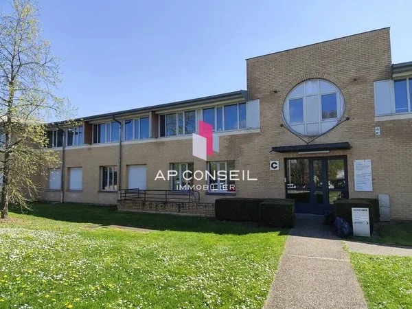 Bureaux 207 m² 