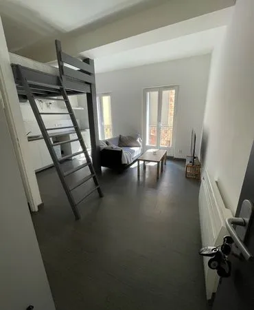 Studio meublé 20 m² - Calme, climatisé, parking - 460 CC 