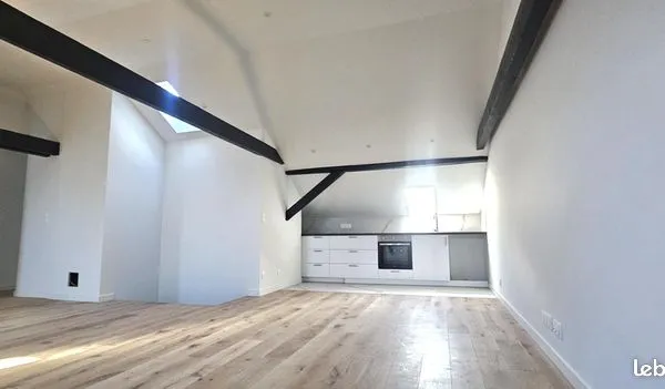 Appartement 4 pièces 64 m² 
