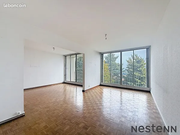 Appartement 4 pièces 77 m² 