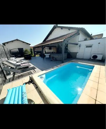 Maison avec appartement 240m2 