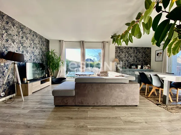 À VENDRE MAISON PLAIN-PIED BONNEMAIN PROCHE COMMODITÉS 