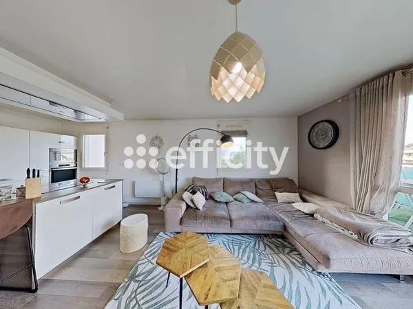 Appartement 5 pièces 93 m² 