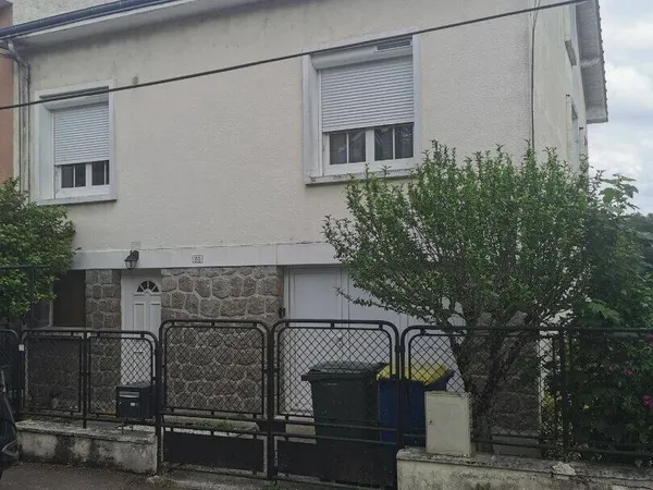 Maison 10 pièces 135 m² 